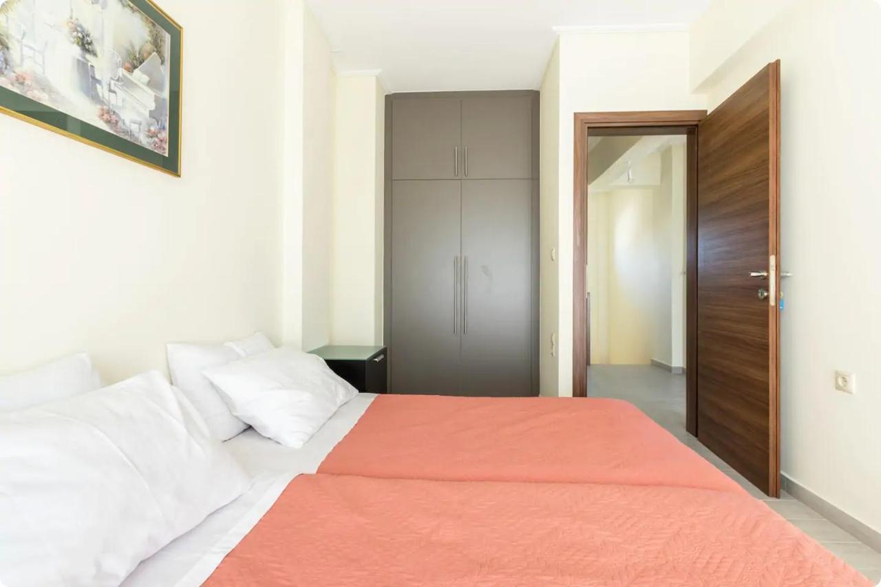 Οικια Elisabeth Apartment Артемида Екстериор снимка