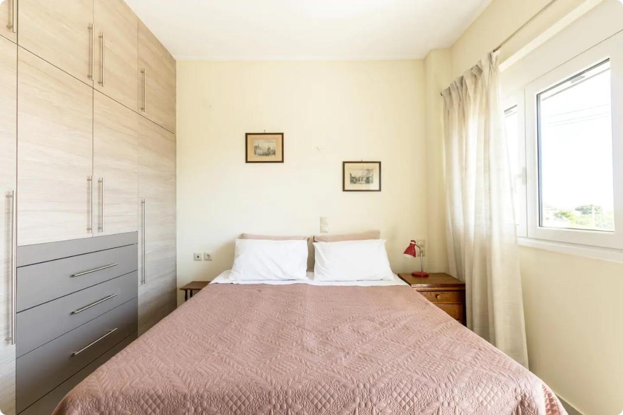 Οικια Elisabeth Apartment Артемида Екстериор снимка