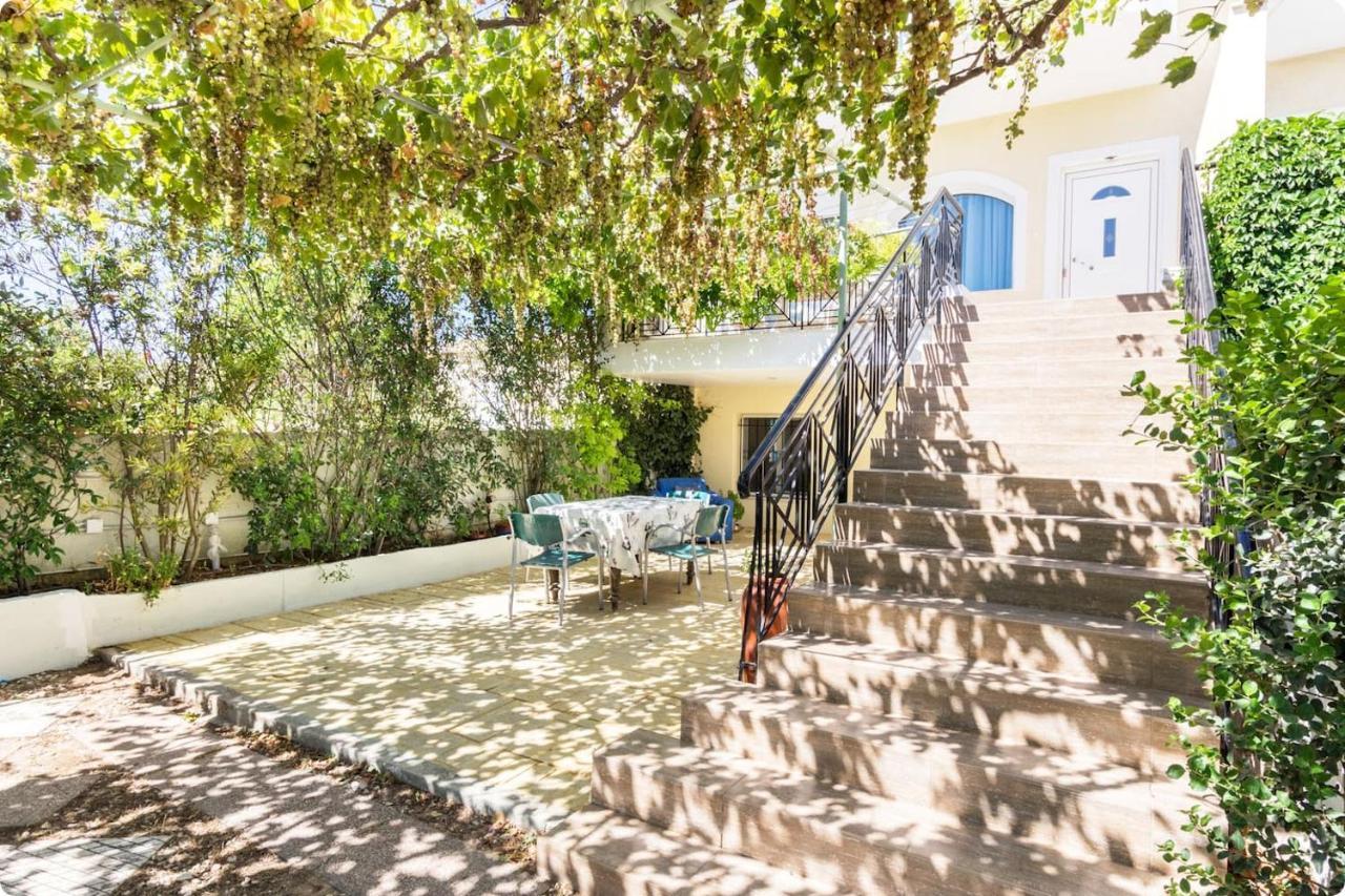 Οικια Elisabeth Apartment Артемида Екстериор снимка