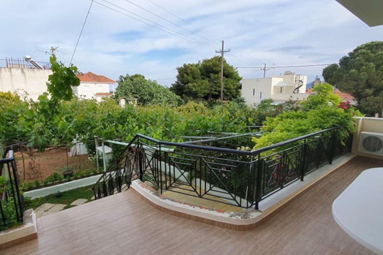 Οικια Elisabeth Apartment Артемида Екстериор снимка